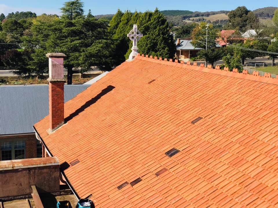 Roof Tile Cleaning