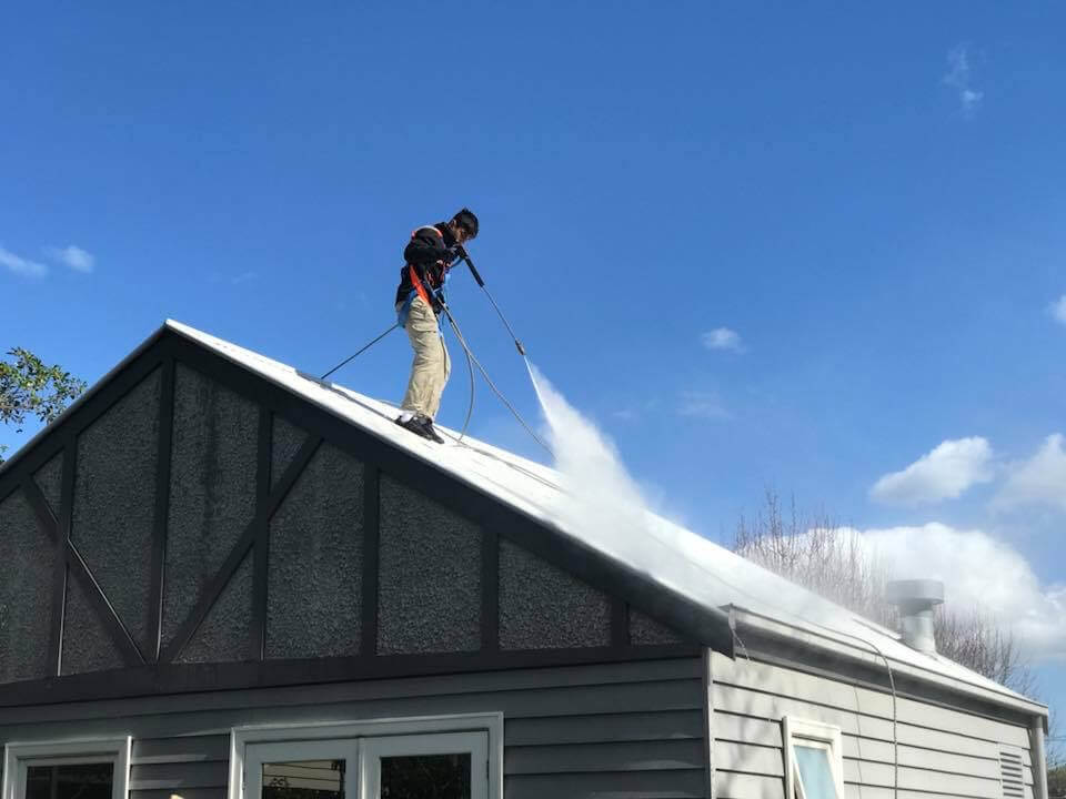 roof-pressure-cleaning